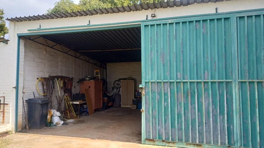 4 Bedroom Property for Sale in Waterval S H North West